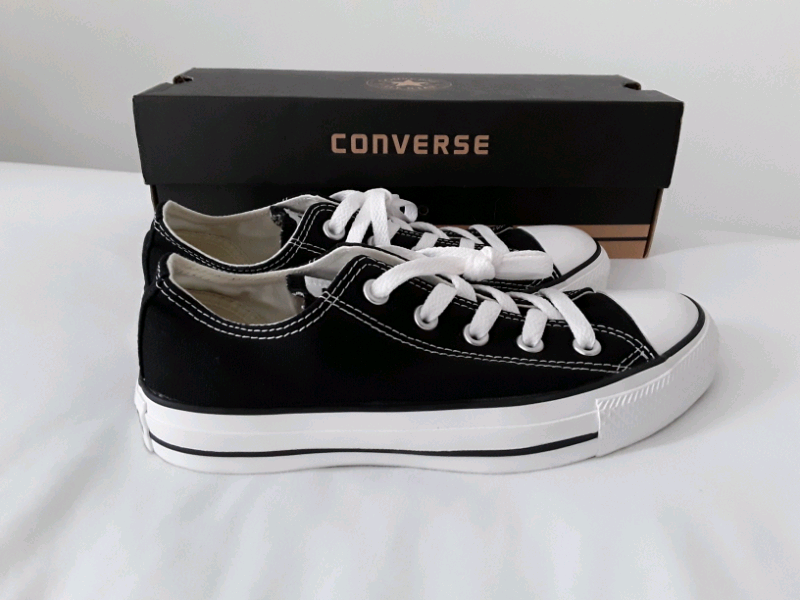black converse size 4 uk